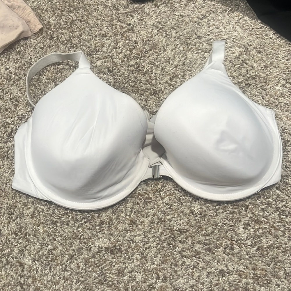 White bra 36DD